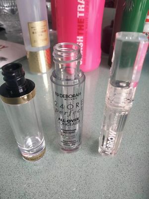 छोटे कंटेनर प्रिंटिंग के लिए 8 वर्क स्टेशन ऑटो हॉट स्टैम्पिंग मशीन 45pcs/मिनट