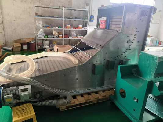 प्लास्टिक बोतल कैप स्वचालित यूवी ऑफसेट प्रिंटिंग मशीन 2400pcs/मिनट